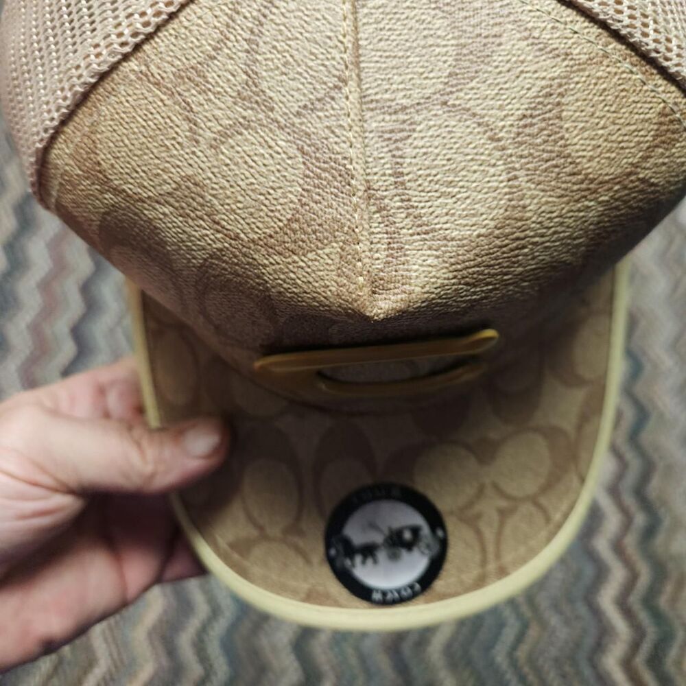 Coach Men's Tan and Cream Hat - Picture 2 of 8